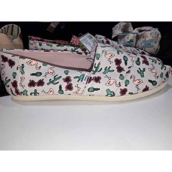 TOMS Women's Alpargata Loafer Flat Shoes Flamingo Summer Vacation Print-Size 8.5 - Picture 6 of 6